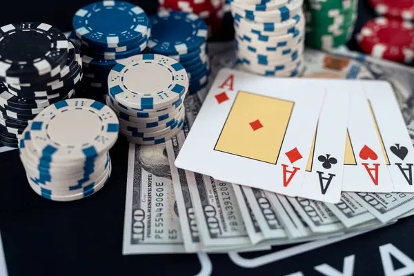 Live-dealer games have no closing times megahoky live dealer blackjack table with continuous betting